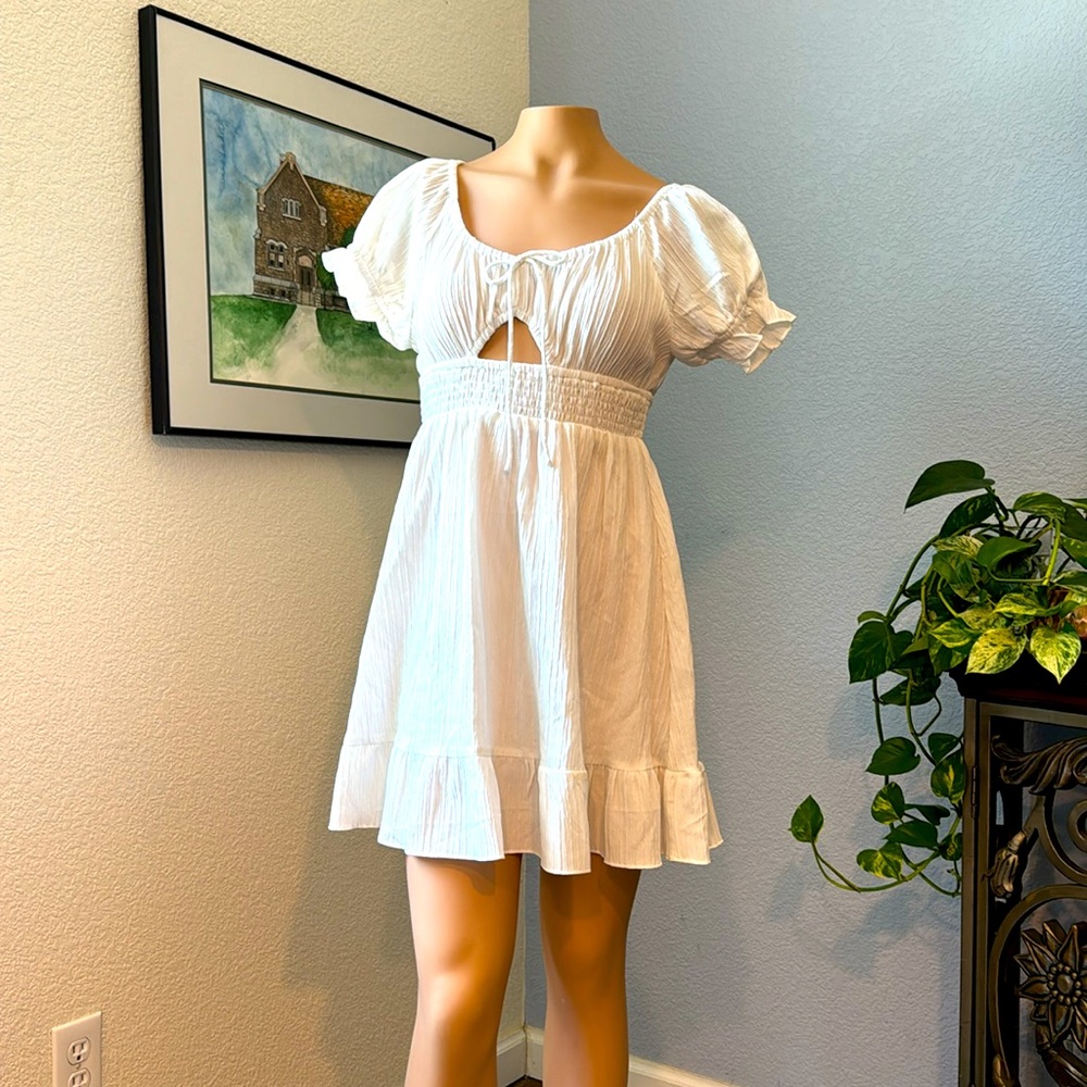 Cider dress. White. Size small. Worn once.